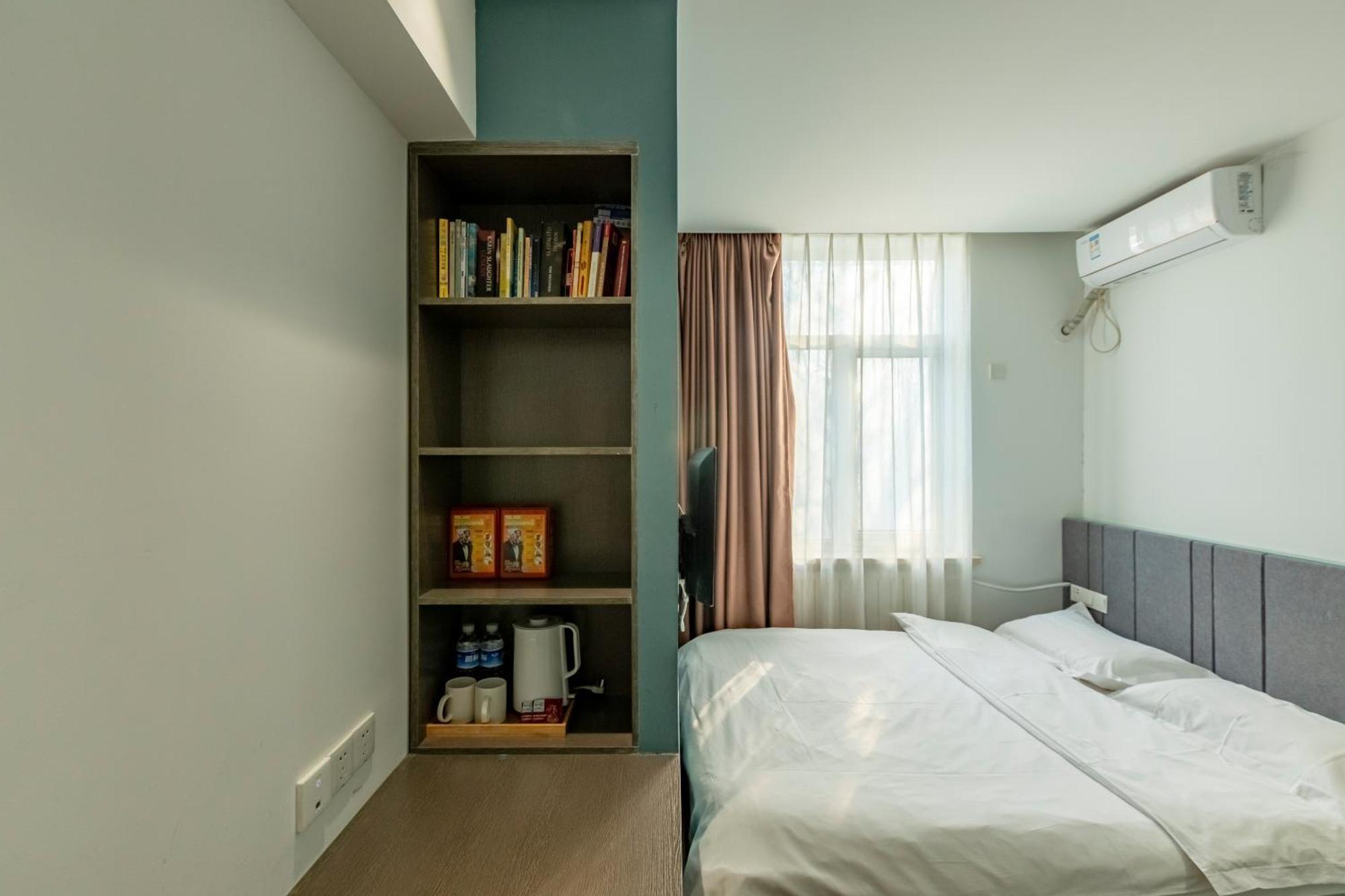 Happy Dragon Alley Hotel: Center Charm With Free Coffee & Tourist Services 酒店 北京
