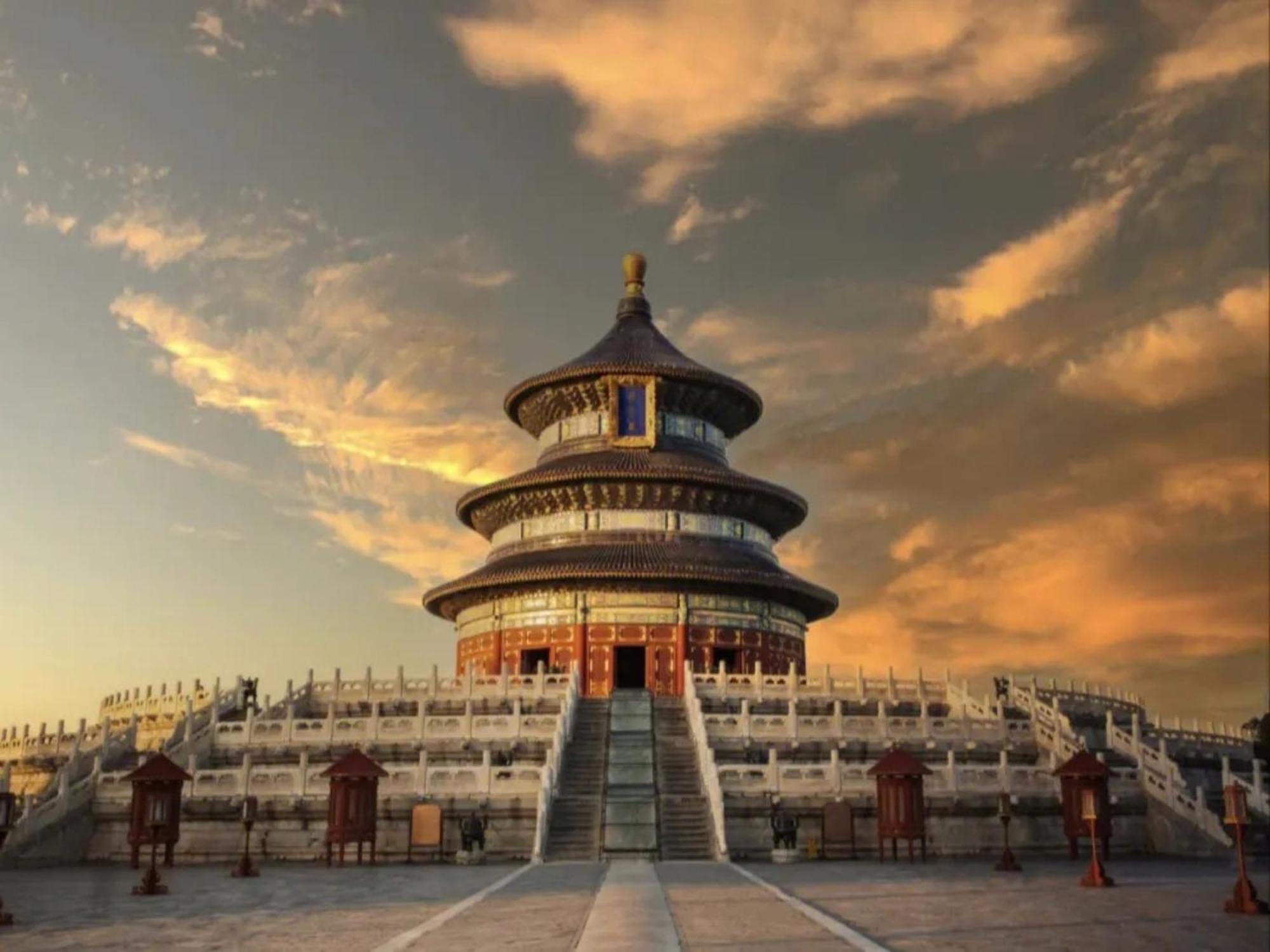 Happy Dragon Alley Hotel-in The Center With Big Window&free Coffe Laundry Fluent Speaking,tourist Attractions Ticket Service&food Recommendation,near Tian Anmen Forbiddencity,near Temple,easy To Walk To Nanluoalley&shichahai ปักกิ่ง